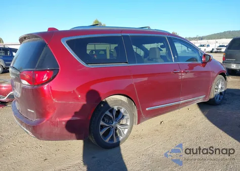 2017 Chrysler Pacifica Limited z USA, uszkodzony, nr VIN 2C4RC1GG3HR591689